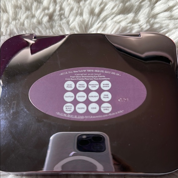 Becca Pearl Glow Shimmering Eyeshadow palette - Picture 4 of 4